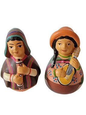 Mexican Couple Salt & Pepper Shaker Set